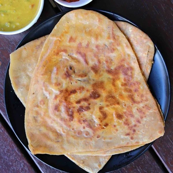 Mirchi Paratha-1